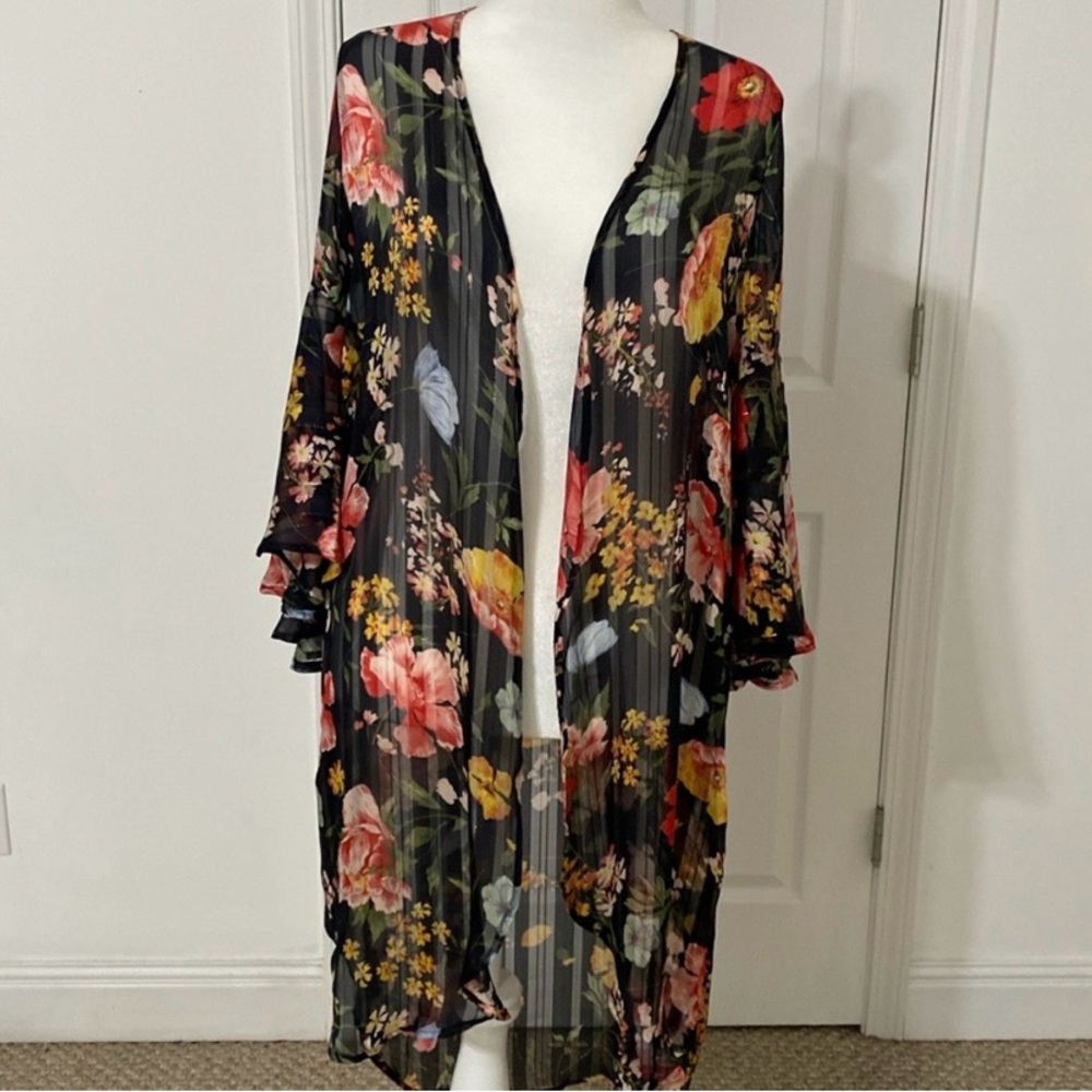 NWOT Grace & Lace Floral Open Cardigan Kimono
